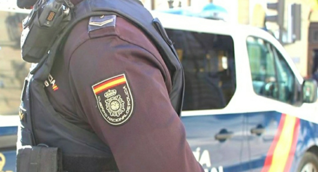 Detenido un joven en Badajoz tras amenazar a varias personas con una Katana