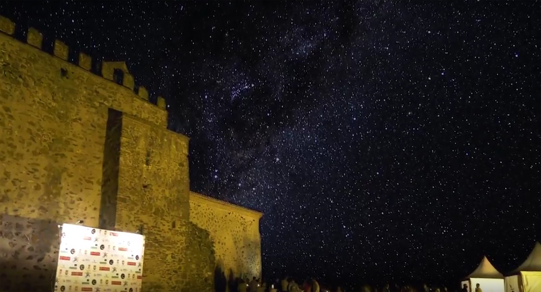 Gastrostar en Tentudía: el pacer de cenar bajo las estrellas