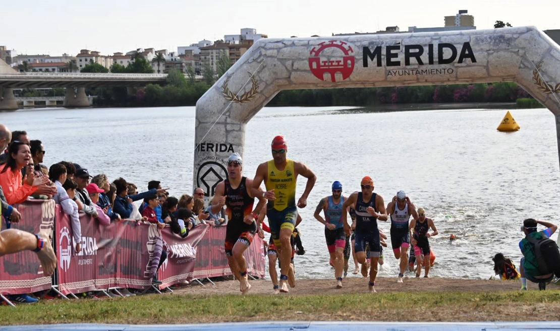 El río Guadiana protagonista del Campeonato de España de Triatlón