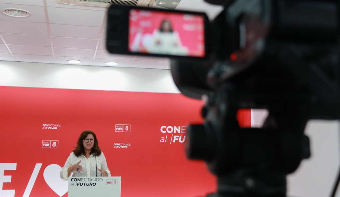 EL PSOE denunciará al consejero de Infraestructuras y director de Transportes