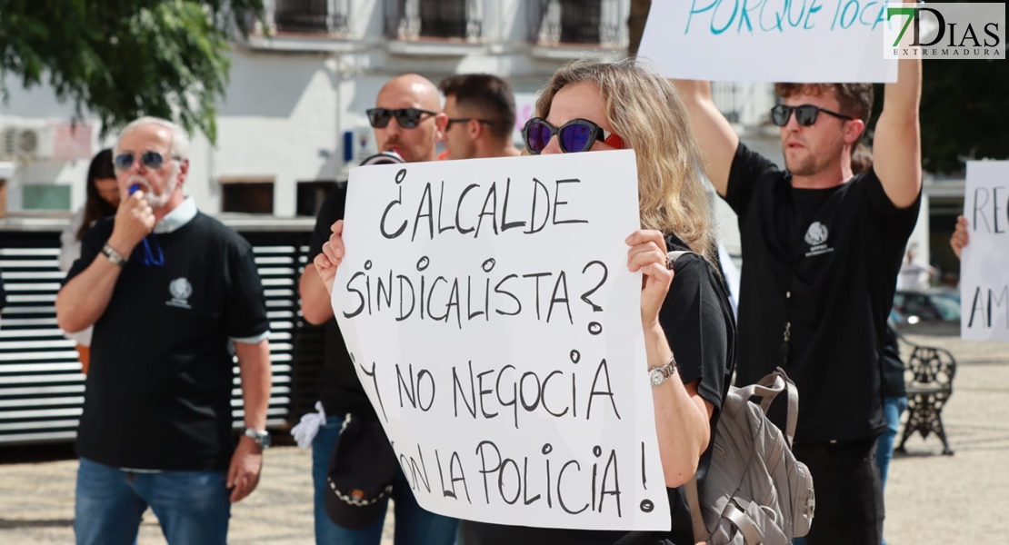 Crisis total en el Ayuntamiento de Villafranca de Los Barros con el Cuerpo de la Policía Local