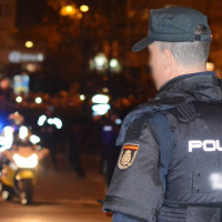 Un menor y otro hombre tirotean un coche con una persona dentro en Badajoz
