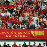 Búscate en las imágenes del España - Andorra en Badajoz