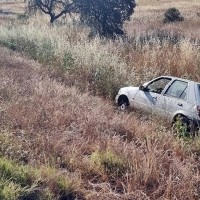 Sufre un accidente con un coche robado, sin carnet y borracho en la provincia de Badajoz