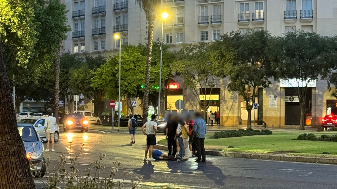 Socorren a un motorista tras un accidente en Valdepasillas (Badajoz)