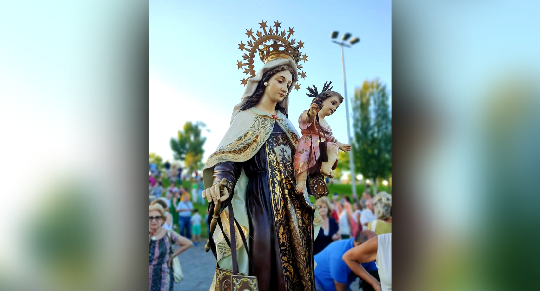 La Virgen del Carmen procesionará sobre el río Guadiana en Badajoz