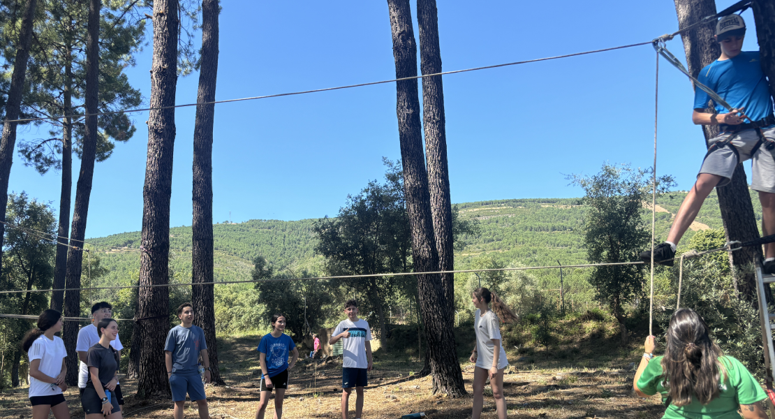 Los menores extremeños disfrutan del entorno rural en los campamentos de verano