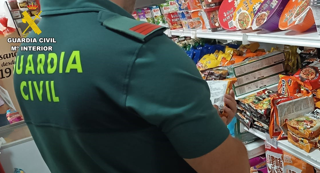 Inmovilizan 1.700 artículos de alimentación de origen asiático en tiendas de Badajoz y Don Benito