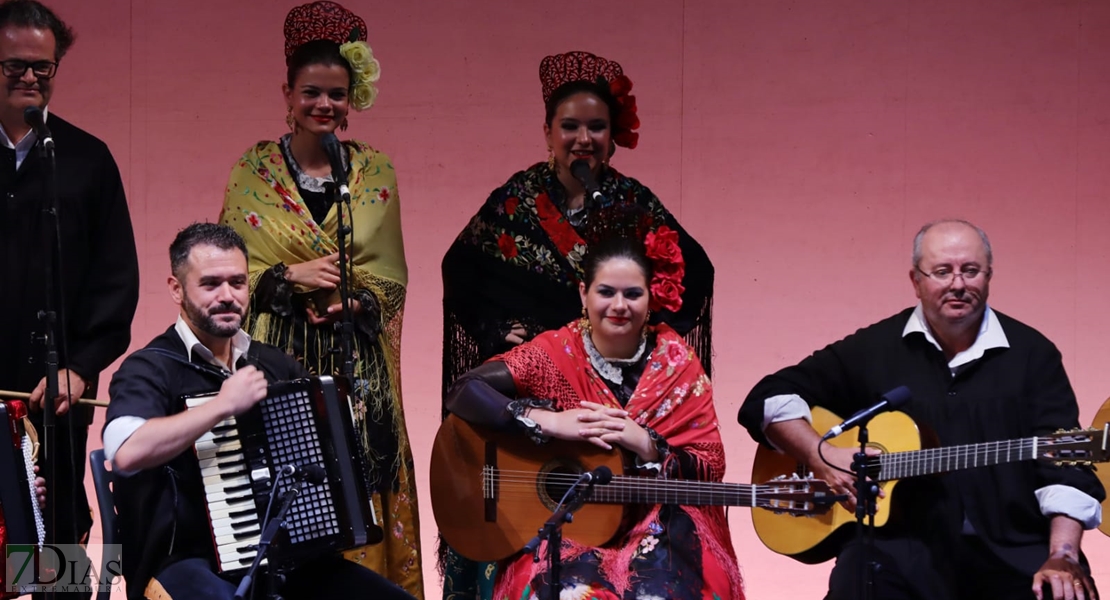 Así se vivió la primera gala del Festival Folklórico de Extremadura en Badajoz