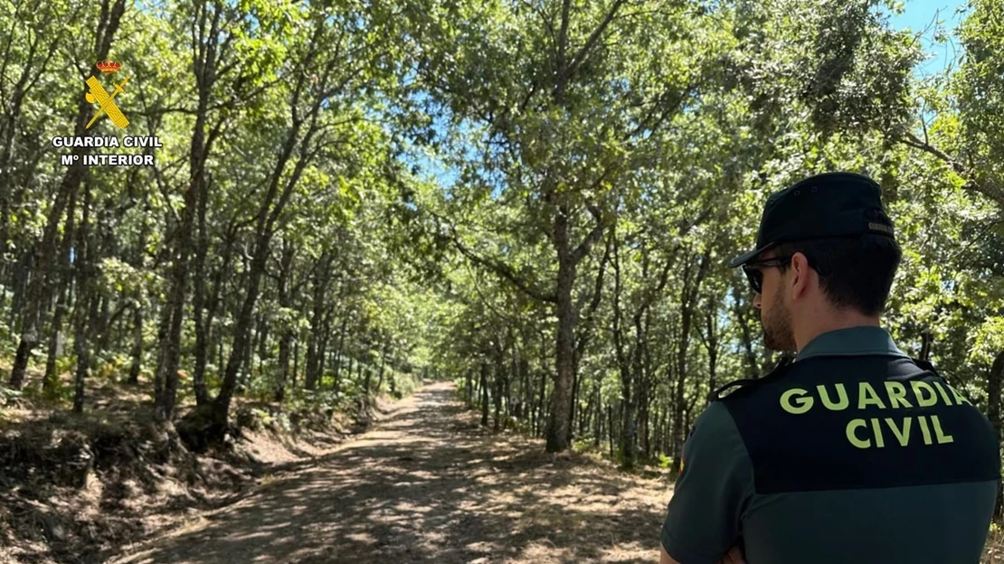 Rescatan a dos senderistas perdidos en un paraje extremeño