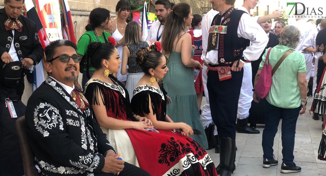 FESTIVAL FOLKLÓRICO