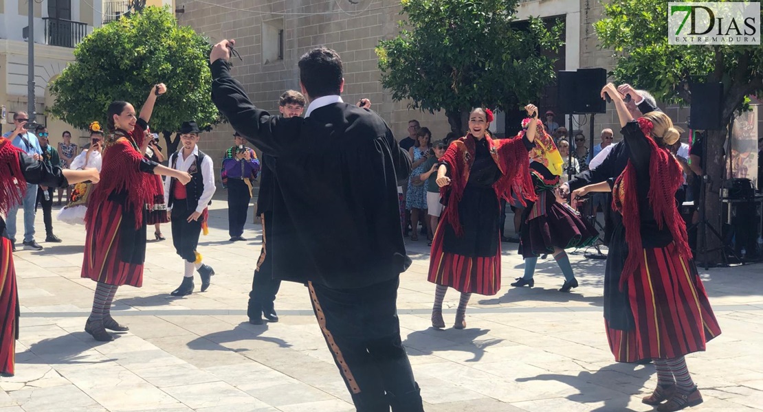 FESTIVAL FOLKLÓRICO