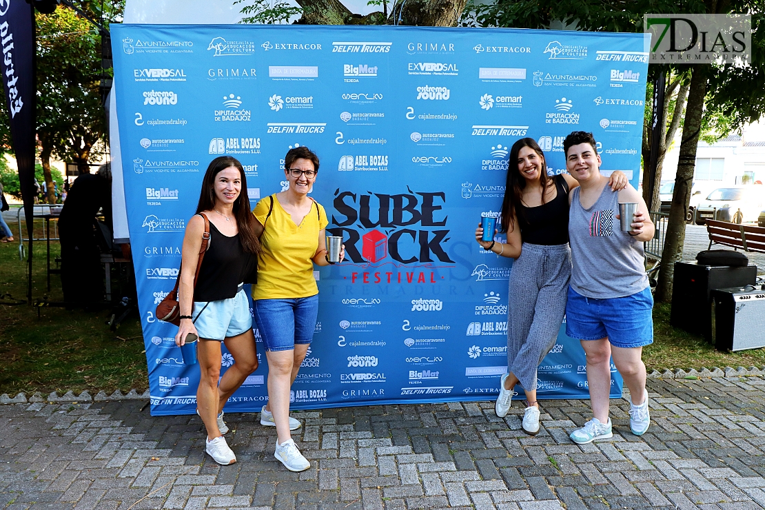 Buen ambiente y grupos internacionales inauguran SUBEROCK 2024 en San Vicente de Alcántara