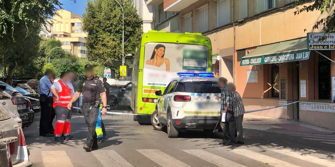 En la UCI la mujer que ha sido golpeada en el accidente de Badajoz