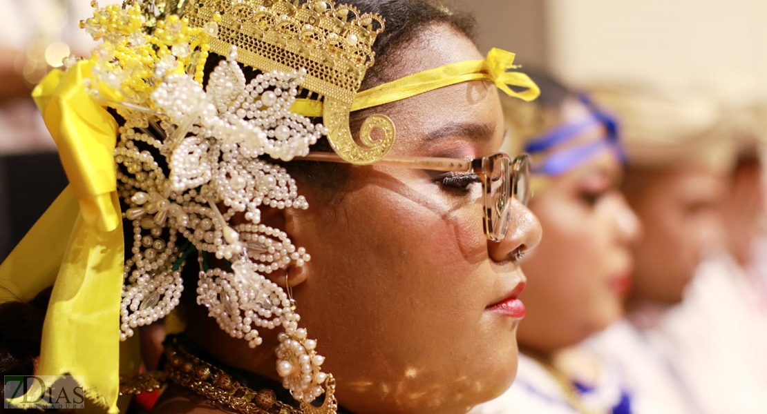 Así se vivió la primera gala del Festival Folklórico de Extremadura en Badajoz