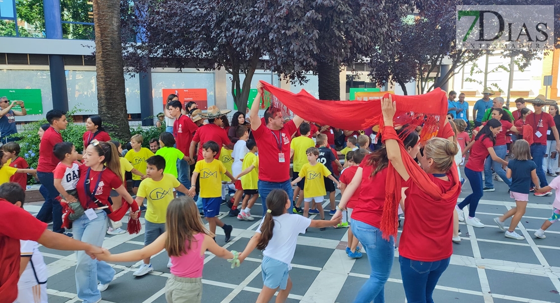 México y Panamá protagonistas de los juegos tradicionales infantiles en el Paseo de San Francisco