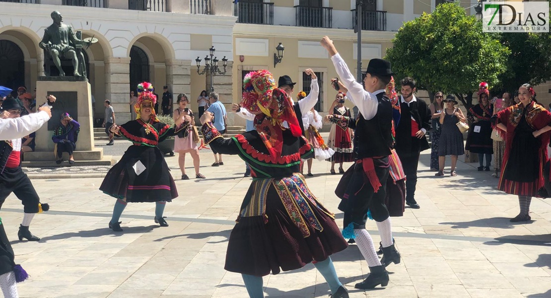 FESTIVAL FOLKLÓRICO