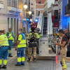 Así ha sido la intervención de los bomberos en una vivienda del centro de Badajoz