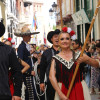 Las calles de Badajoz rebosan de alegría y color en el desfile del Festival Folklórico de Extremadura