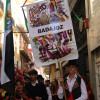 Las calles de Badajoz rebosan de alegría y color en el desfile del Festival Folklórico de Extremadura