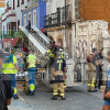 Así ha sido la intervención de los bomberos en una vivienda del centro de Badajoz