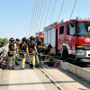 Así ha sido la intervención de los bomberos en el Puente Real