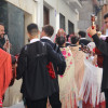 Las calles de Badajoz rebosan de alegría y color en el desfile del Festival Folklórico de Extremadura