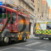 Así ha sido la intervención de los bomberos en una vivienda del centro de Badajoz