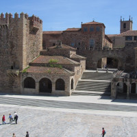 Dispositivo especial de seguridad para vivir la final de la Eurocopa en la Plaza Mayor de Cáceres