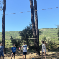 Los menores extremeños disfrutan del entorno rural en los campamentos de verano