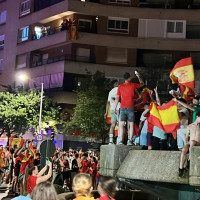 Euforia en Badajoz para celebrar la victoria de España en la Eurocopa