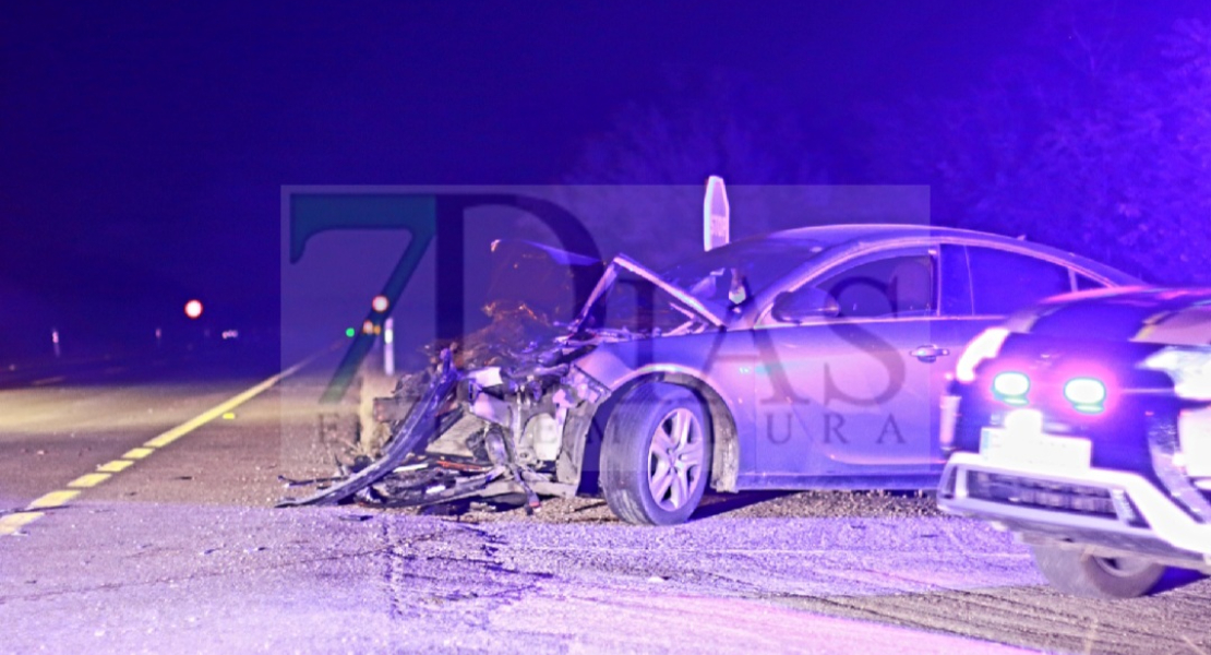 Grave accidente en la N-432 a la salida de Badajoz deja varios heridos