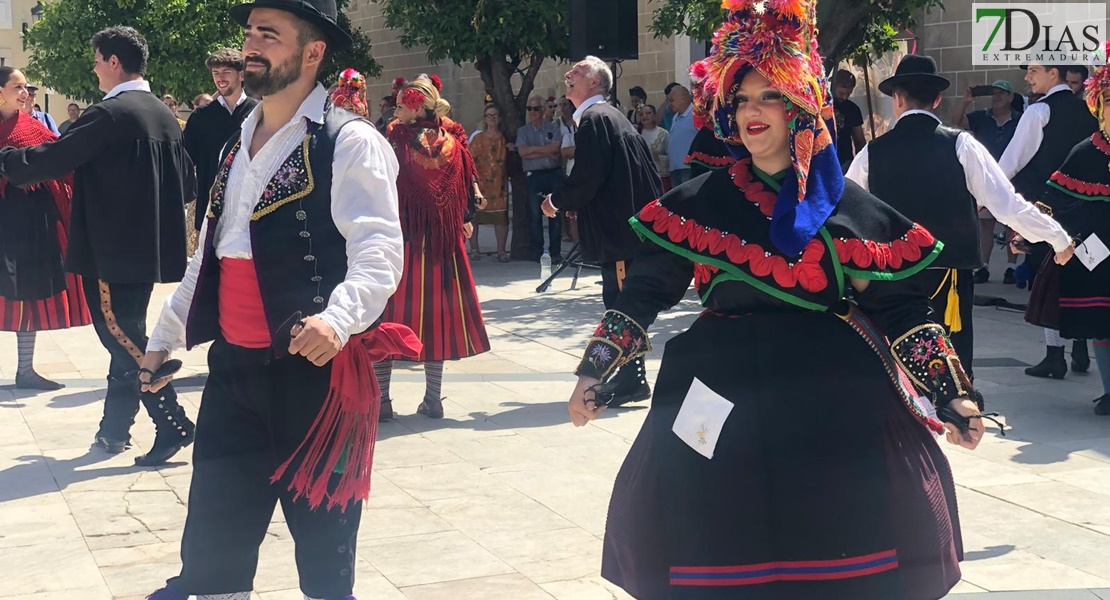 FESTIVAL FOLKLÓRICO