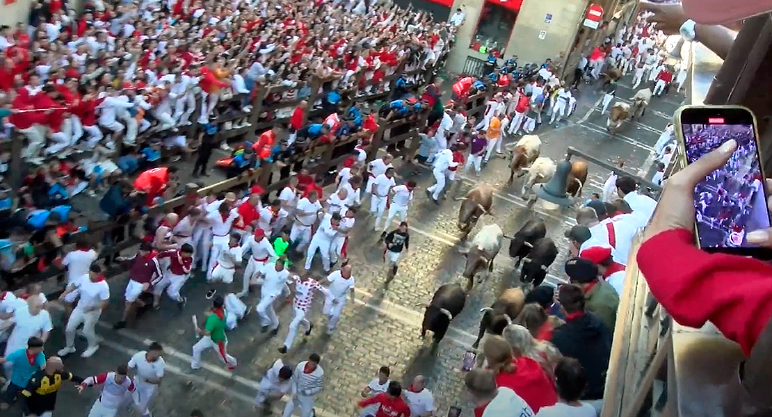 Seis heridos en el primer encierro de San Fermín, uno de ellos de 21 años