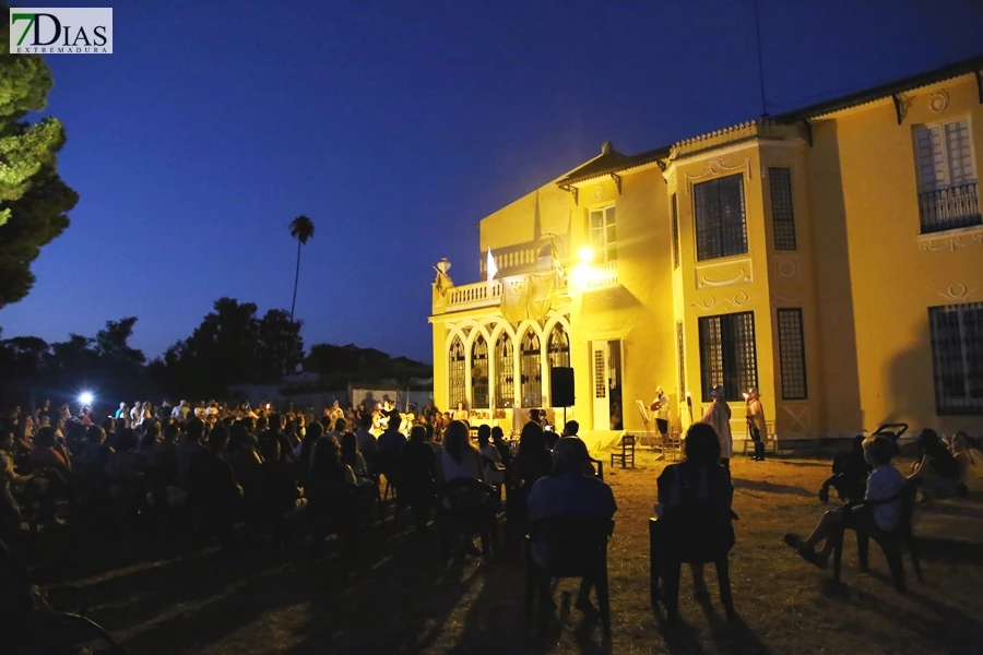 Todo un pueblo implicado en la 'Noche de Leyendas' de Barcarrota