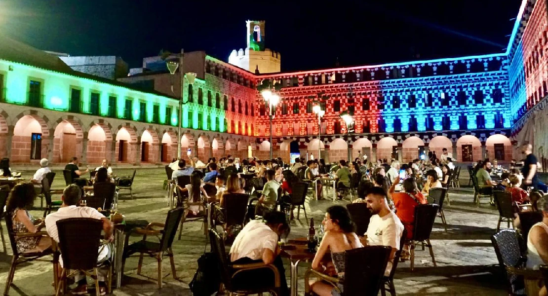 Un espectáculo de luces homenajeará a David Zurita en Badajoz