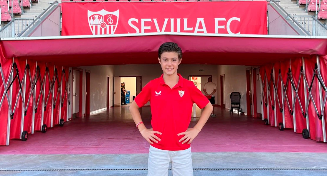 Un joven extremeño ficha por el Sevilla FC