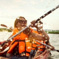 Descensos de barranco, ruta en kayak y curso de windsurf este fin de semana en Cáceres