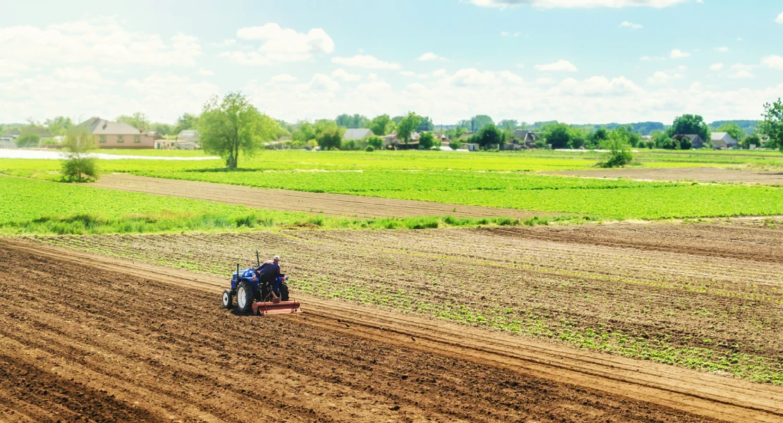 ¿Hasta cuándo podrán solicitar los agricultores y ganaderos el Plan Renove 2024?