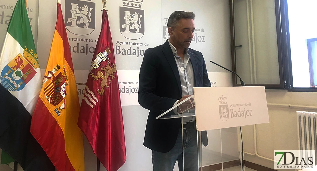 El exconcejal de VOX en Badajoz donará 2.500 € al año de su asignación a asociaciones locales