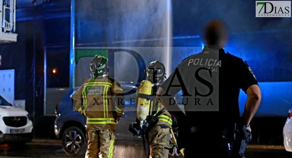 Grave incendio en el restaurante Sushi Taki de Badajoz: hay varios heridos