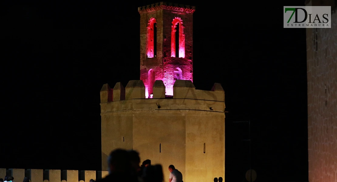 Las mejores imágenes de la Noche en Blanco de Badajoz 2024