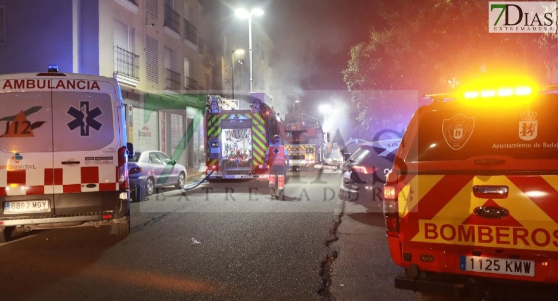 Grave incendio en el restaurante Sushi Taki de Badajoz: hay varios heridos