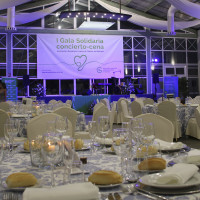 Gran éxito en la I Gala Solidaria concierto-cena de la AECC en el Hotel Río