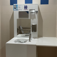 El Universitario de Badajoz ya cuenta con un baño adaptado para pacientes ostomizados