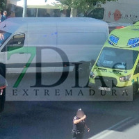 Atropellan a dos personas en la avenida Ricardo Carapeto de Badajoz