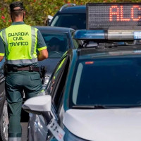 543 conductores pillados cada día en la última campaña tras haber consumido alcohol o drogas