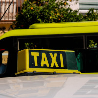 Luto en el mundo del taxi en Badajoz: mueren tres taxistas