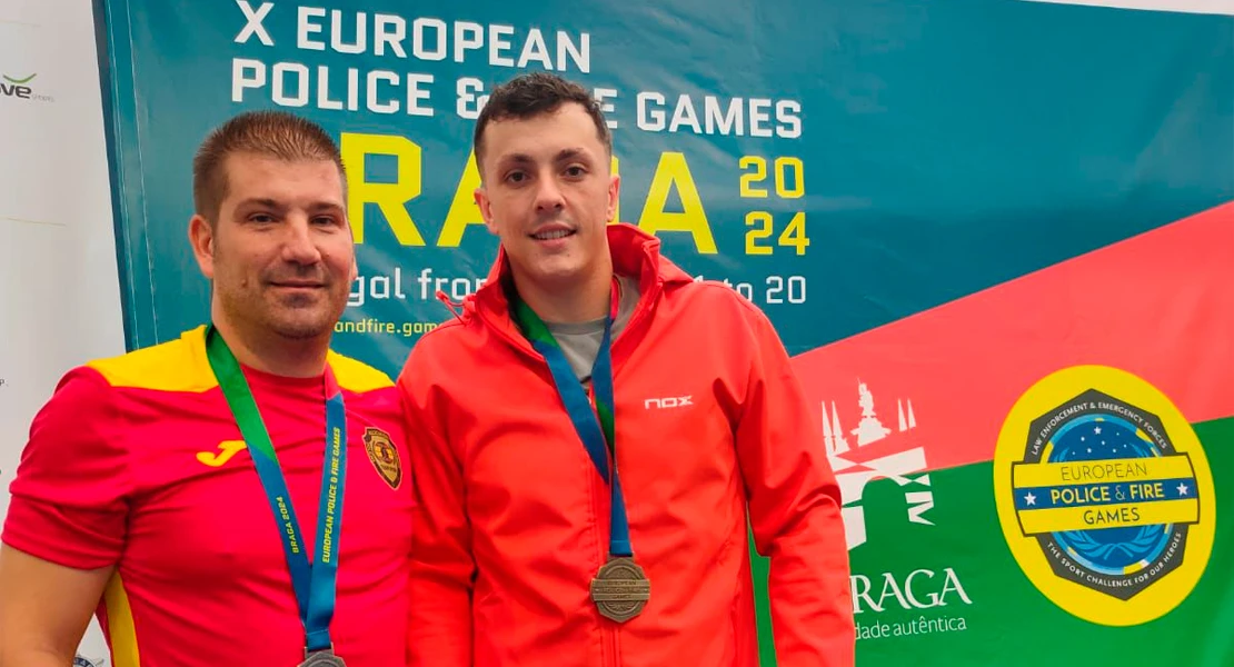 Dos pacenses se traen el oro en pádel en el Campeonato de Europa de Policías y Bomberos