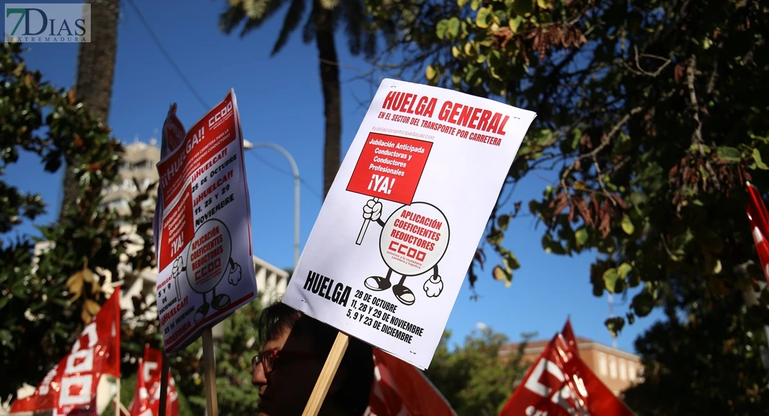 Manifestación en Badajoz para que los conductores de autobuses se jubilen antes